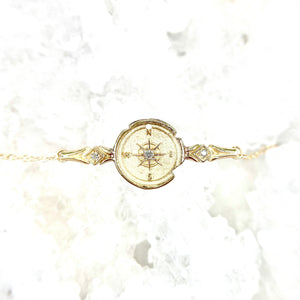 Small Compass Delicate Chain Bracelet