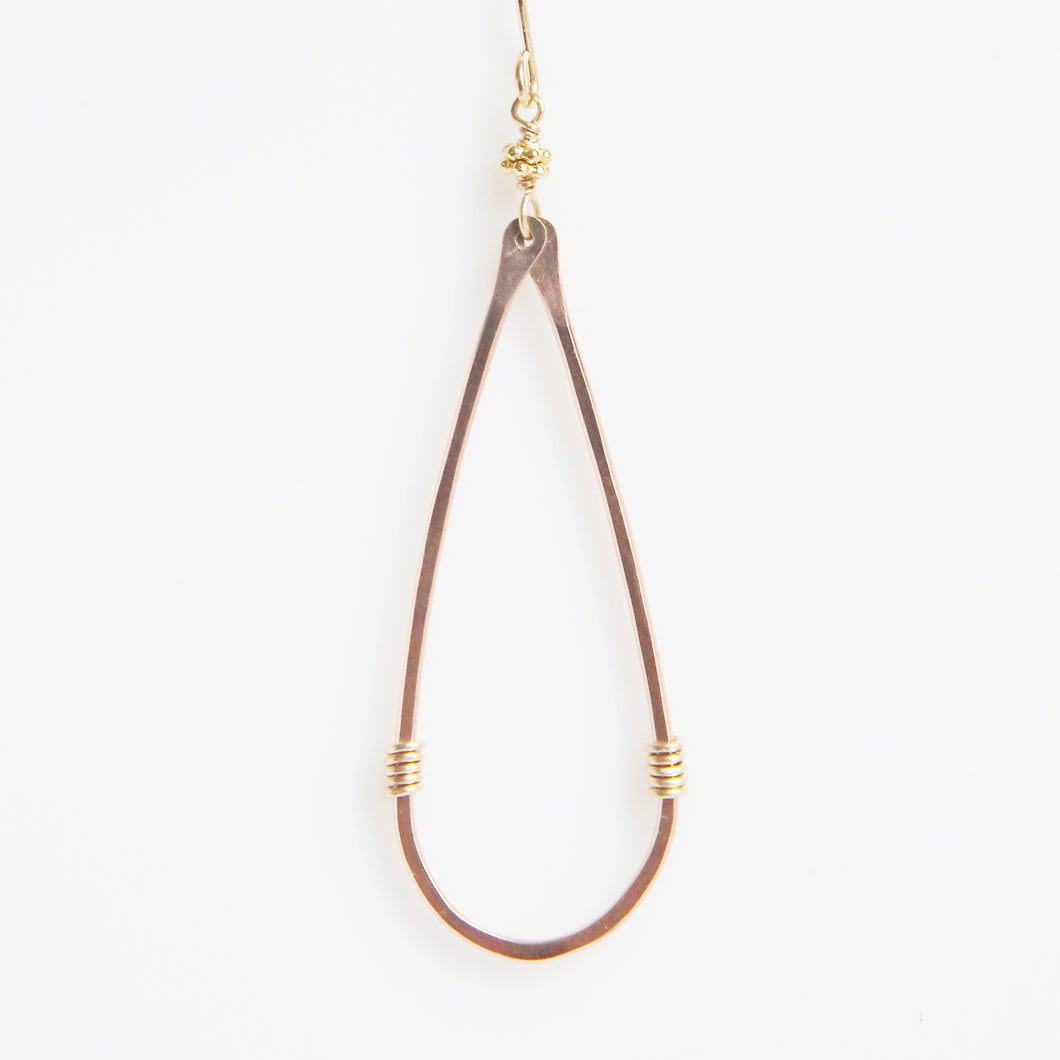 Vertical Drop Earrings in Rose Gold